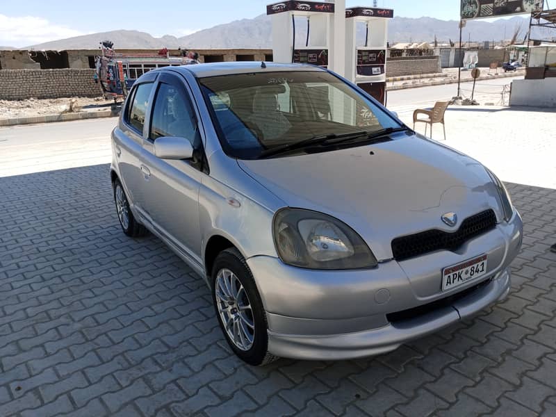 Vitz 2000 0