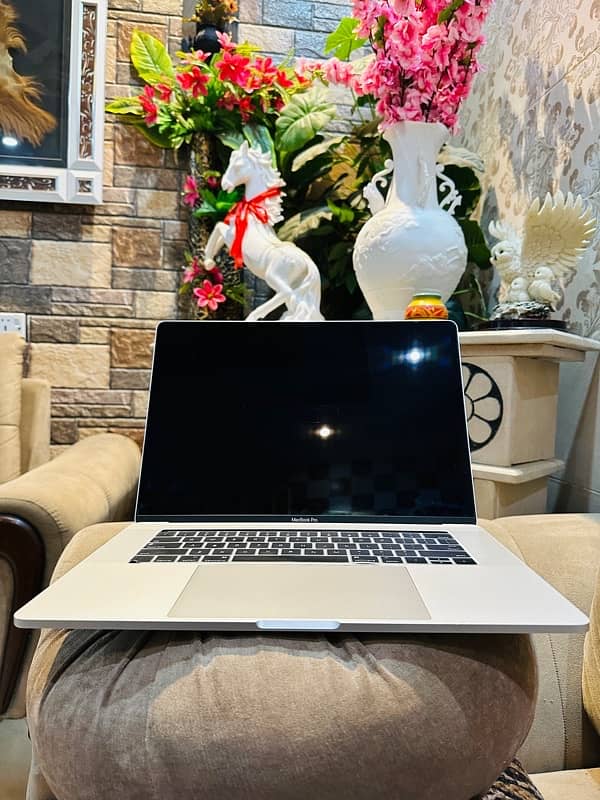 Macbook Pro 2019 2