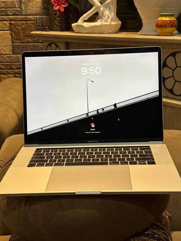 Macbook Pro 2019 9