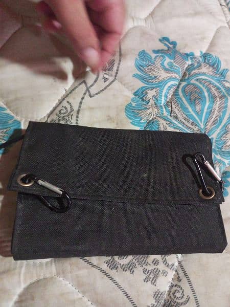 Imported solar charger good condition 3