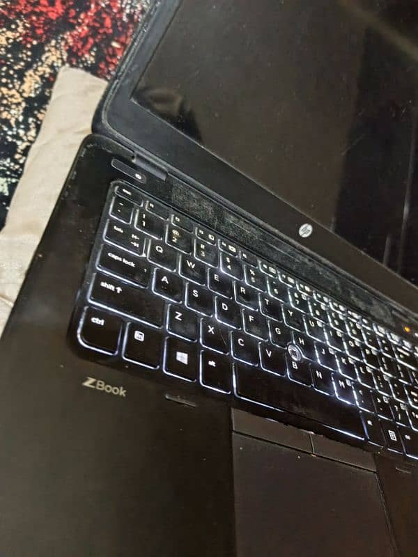 HP laptop Z book 9