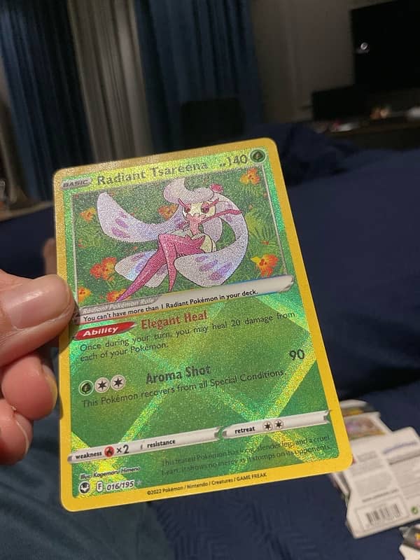 Pokémon Silver Tempest Radiant Tsareena 016/095 Authentic Card 0