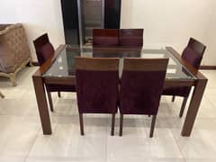 Dining Table By Habitt , Slighlty used