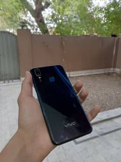 Vivo Y11 urgent sell