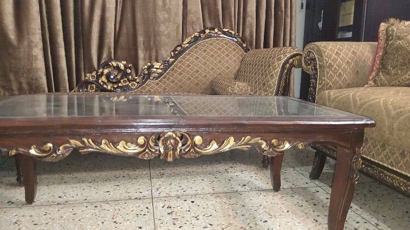 Chiniot style sofa set with dewan and table set 13