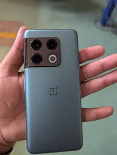 One Plus 10 Pro, 10/10 condition- Non PTA