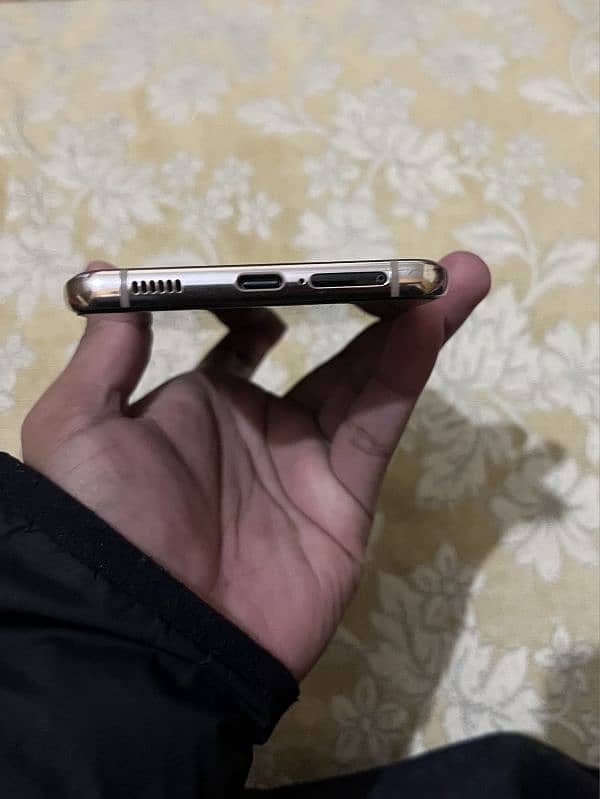 Samsung S21plus 8/128 4