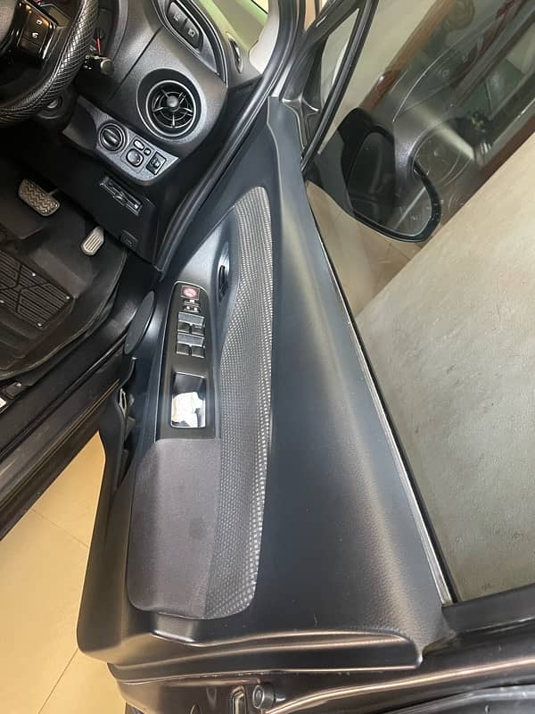 Toyota Vitz 2018 17