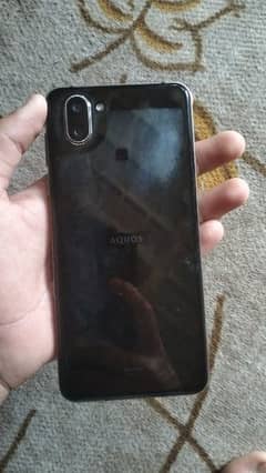 Aquos r3