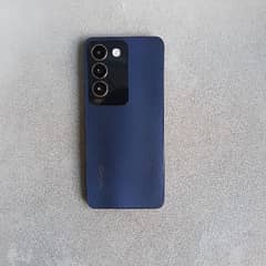 Vivo Y 100 (256 GB Crystal Black)