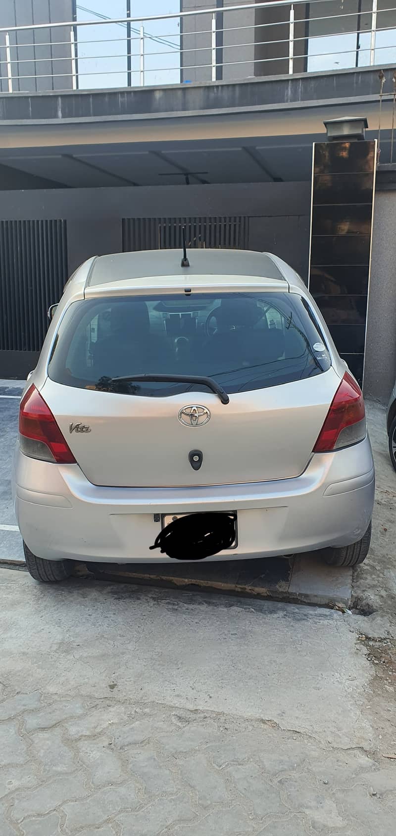 Toyota Vitz 2008 1