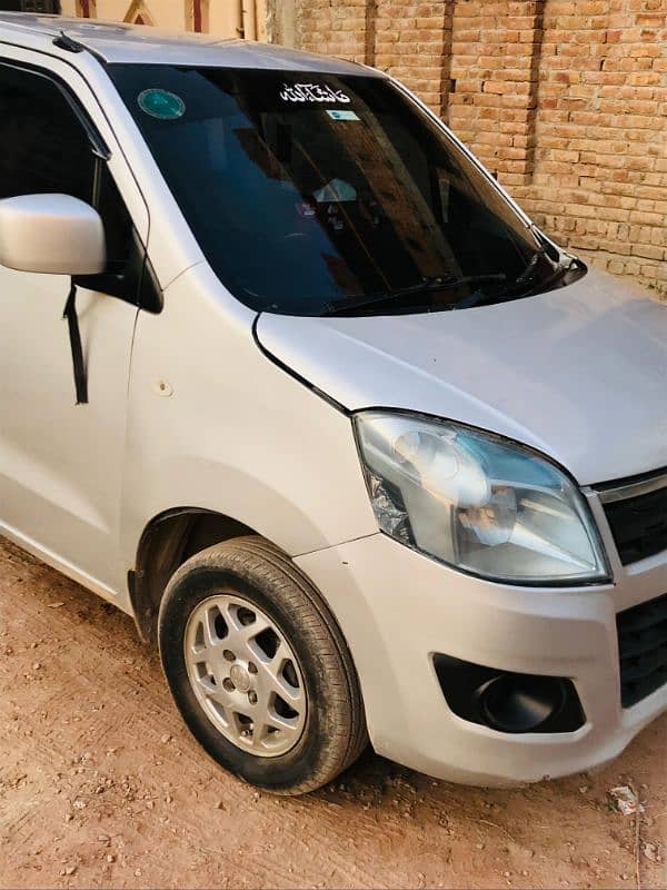 Suzuki Wagon R 2017 5