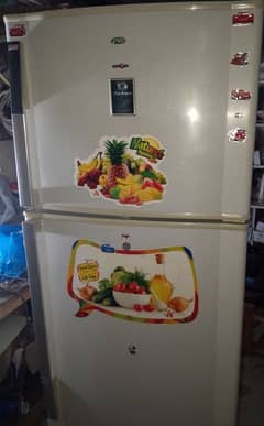 Dawlance  fridge for sale 9/10 03032688064