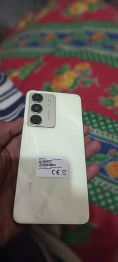 realme c75