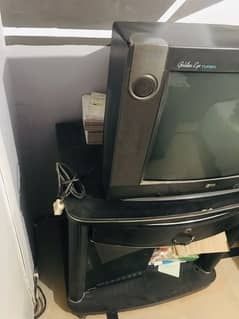 LG TV chalta hua hai