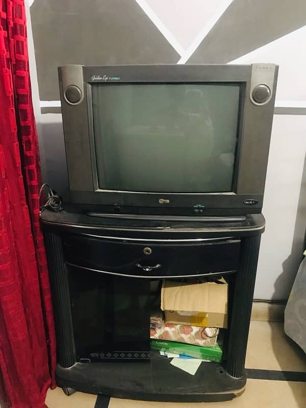 LG TV chalta hua hai 2