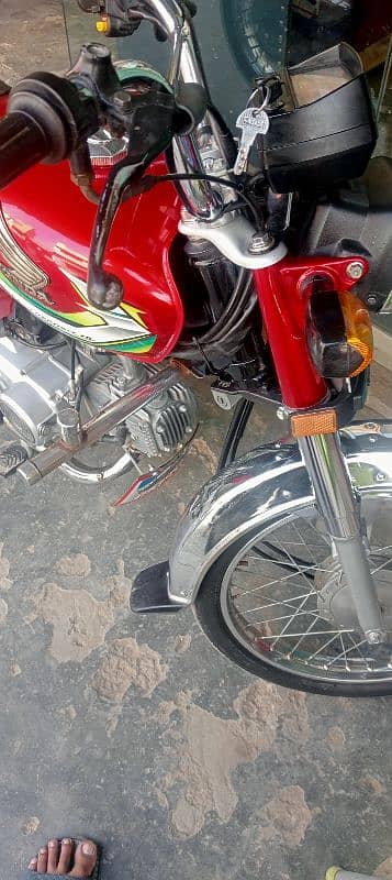 Honda CD 70 for sale 3