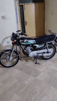 Honda 125 2o23 Lush condition o3oo 94 88 7ll