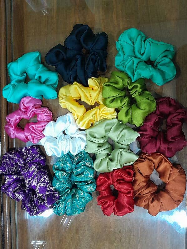 silk scrunchies 1