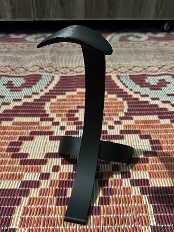 Headphone Stand 2