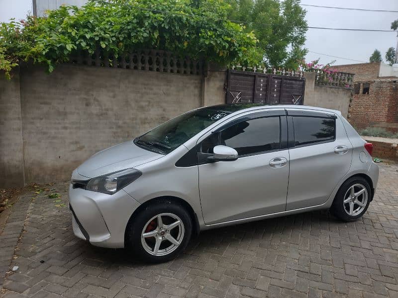 Toyota Vitz 2016/2019 4