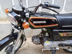 HONDA CD70 KARACHI NUMBER