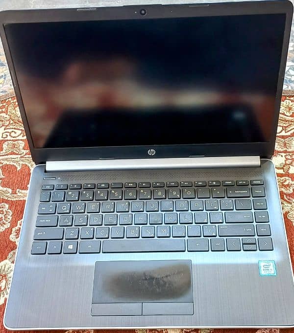 HP CORE Ì5 8th generation 5