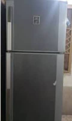 Dawlance Large size fridge for sale