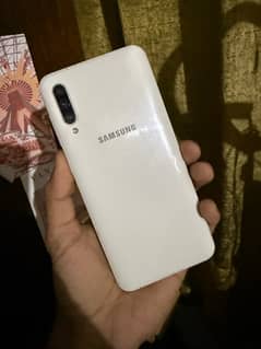 Samsung A30