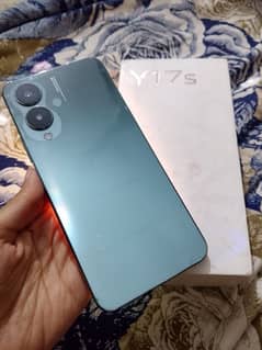 vivo Y17s with box and charger