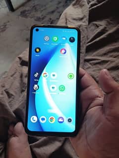 realme narzo 50