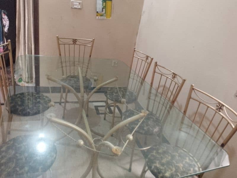dinning table with six seaters 2