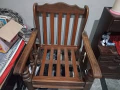 2 chotey sofey 1 bara sofa with table for sale