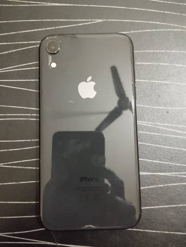 iPhone XR PTA 1