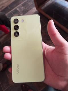 Vivo Y100