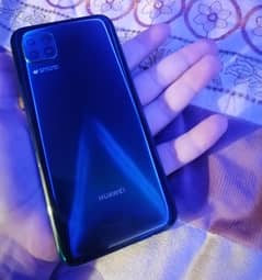 Selling Huawei Nova 7 in very reasonable price. . .