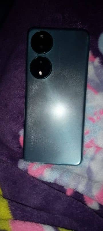 honor x7b 8/256 0