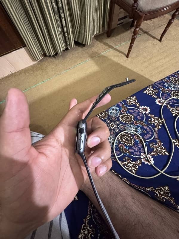 Apple Watch Series 4 40 mm 8