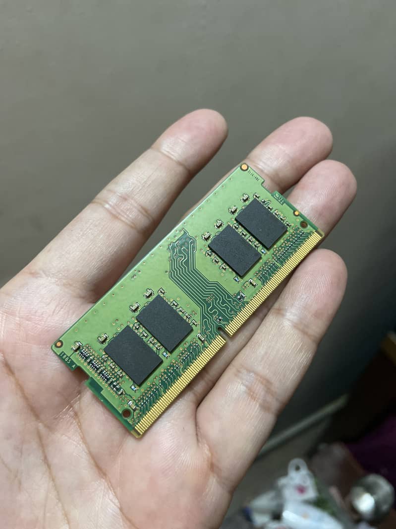 DDR 4 8 gb laptop Ram 1