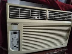 Windo Ac Urgently Sale. . . . . . 03234251007