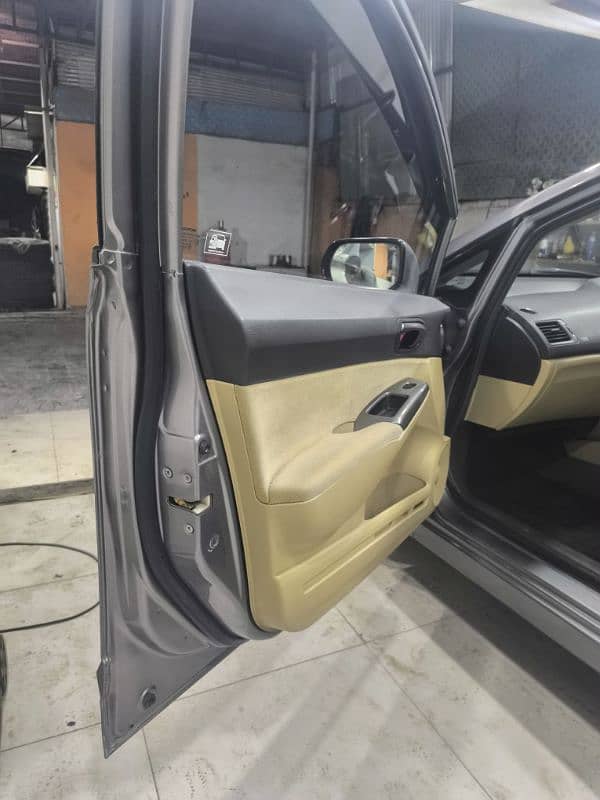 Reborn  full option VTi Oriel Prosmatec 2007 12