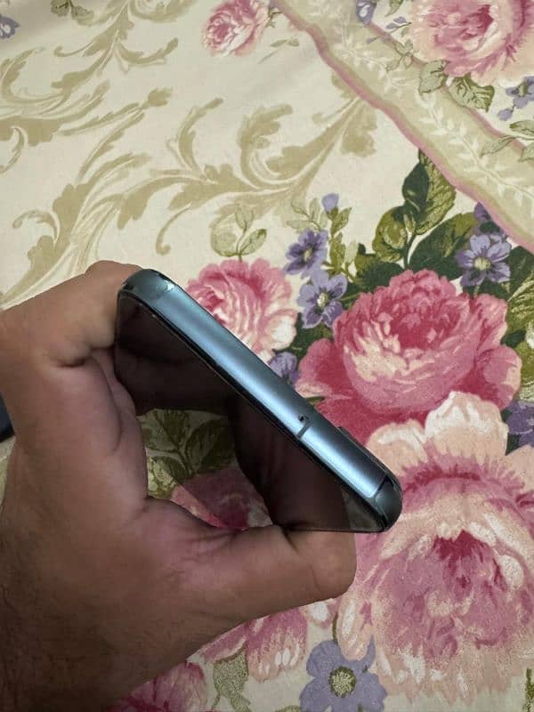 Samsung s22 plus 8/128 pta approved 4