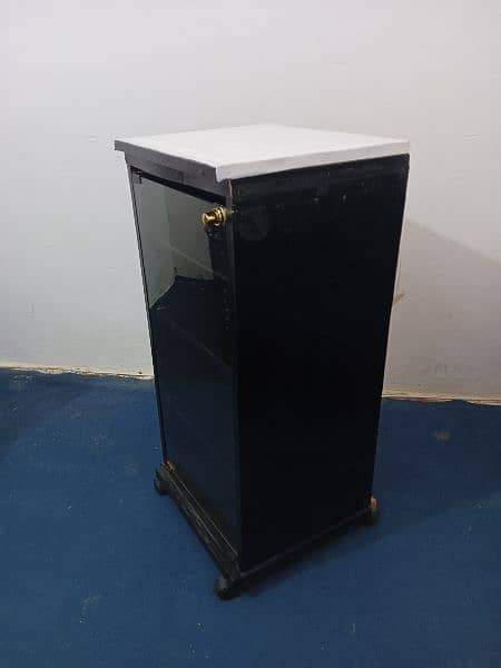 Sound System Table 8