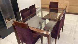 Dining Table By Habitt , Slighlty used