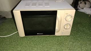 microwave oven for sell in good condition