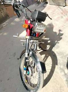 United 70 bike Urgently Sale