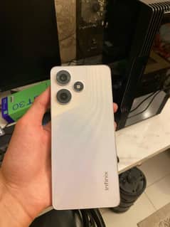 INFINIX HOT 30