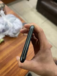 Iphone 11 pro max Pta proved