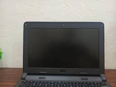 Dell Laptop 4GB RAM 1TB Hard Toch Screen & Keyboard both