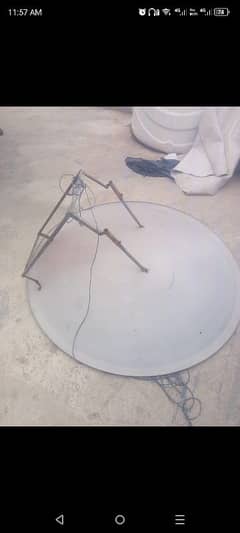 4 feet dish antina and 2.5 feet